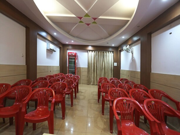 Imagen de los interiores del Hotel Oyo 7636 Kaushalya Residency. Foto 16