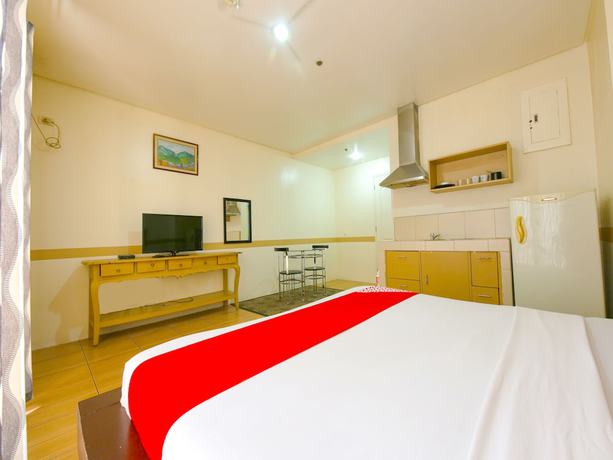 Imagen de la habitación del Hotel Oyo 769 Poblacion Suites Polaris. Foto 11