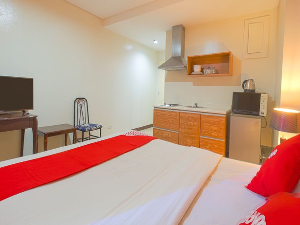 Imagen de la habitación del Hotel Oyo 769 Poblacion Suites Polaris. Foto 12