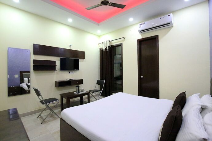 Imagen de la habitación del Hotel Oyo 7724 Pr Chandigarh. Foto 4