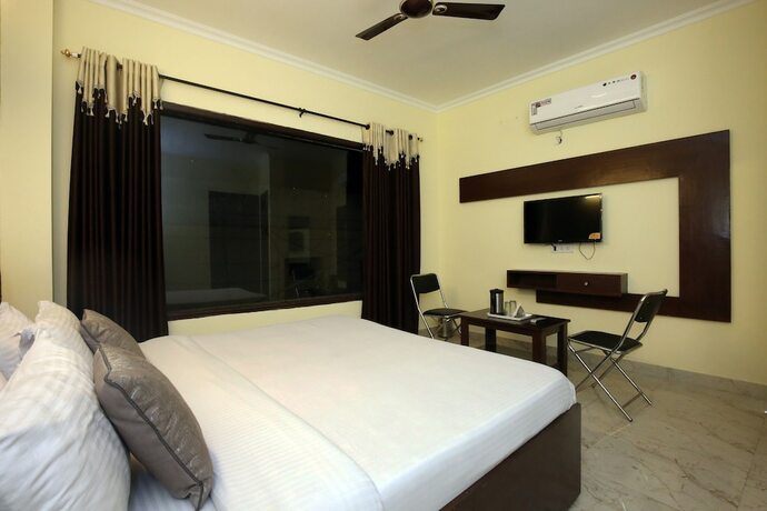 Imagen de la habitación del Hotel Oyo 7724 Pr Chandigarh. Foto 9
