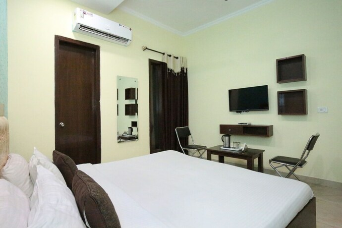 Imagen de la habitación del Hotel Oyo 7724 Pr Chandigarh. Foto 15