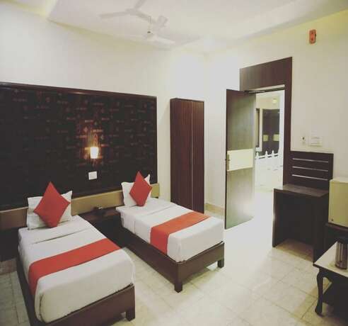 Imagen general del Hotel Oyo 7880 Navrang. Foto 1