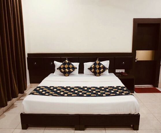 Imagen general del Hotel Oyo 7880 Navrang. Foto 6