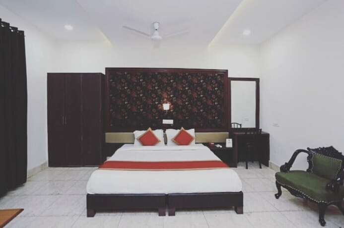 Imagen general del Hotel Oyo 7880 Navrang. Foto 8