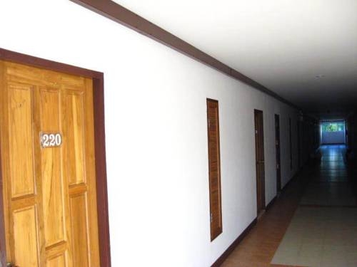 Imagen general del Hotel Oyo 794 Nice Mum Lodge. Foto 18