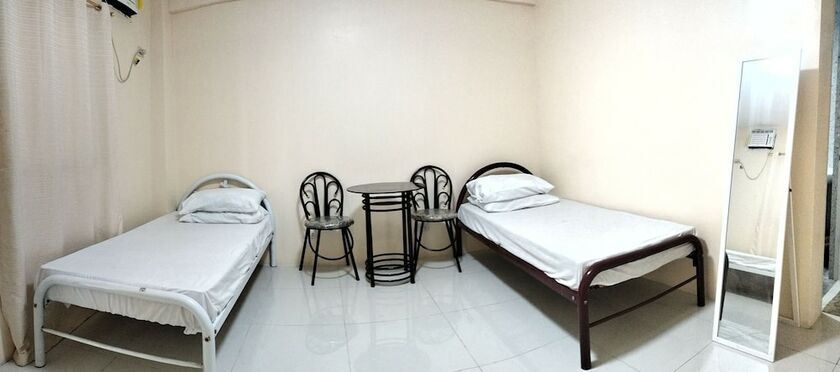 Imagen de la habitación del Hotel Oyo 800 Ddd Habitat Dormtel Bacolod. Foto 27
