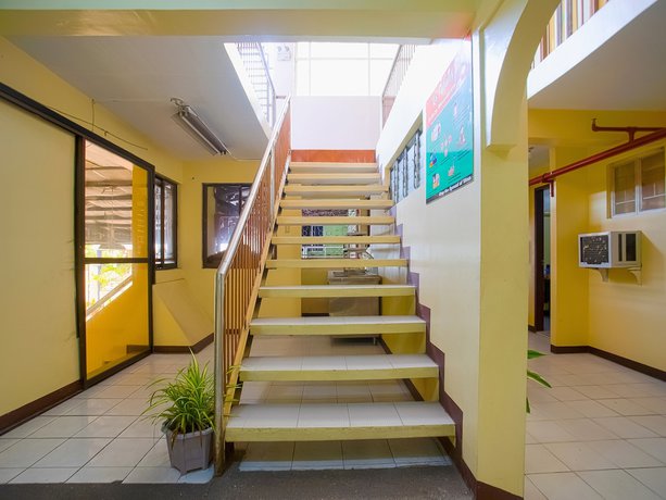 Imagen de los interiores del Hotel Oyo 802 Ka Farah's Inn. Foto 18