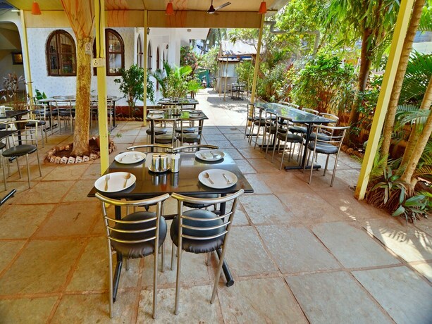 Imagen del bar/restaurante del Hotel Oyo 8024 Near Baga Beach. Foto 21