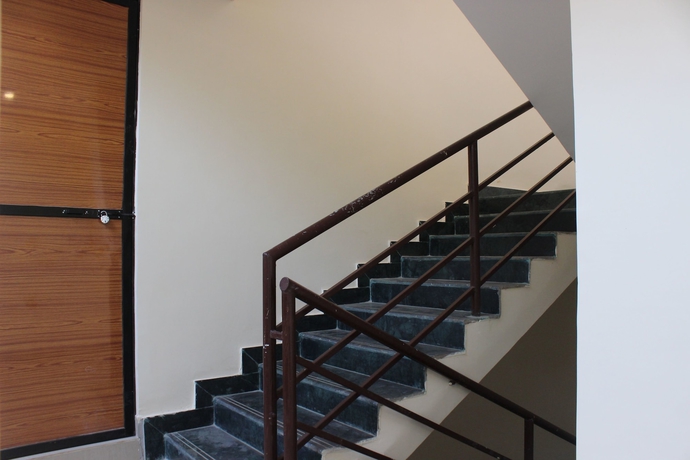 Imagen de los interiores del Hotel Oyo 8065 Accovah Map5 Inn. Foto 18