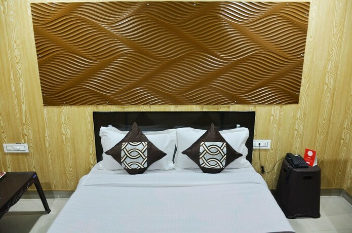 Imagen de la habitación del Hotel Oyo 8105 Model Town. Foto 4