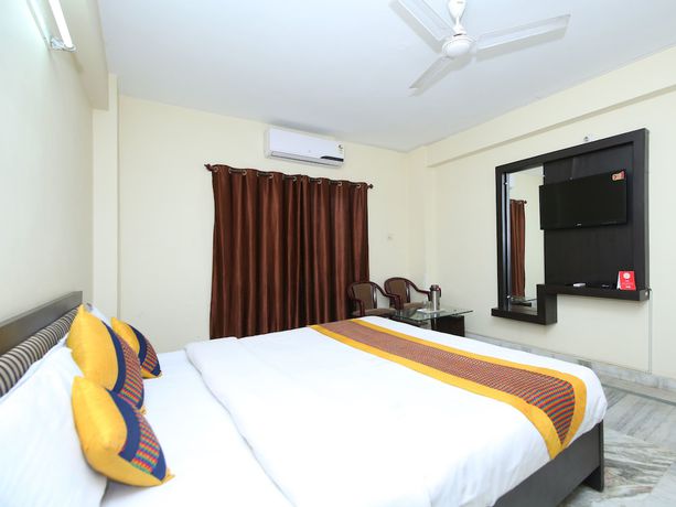 Imagen de la habitación del Hotel Oyo 8170 Datt Residency. Foto 4