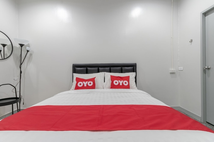 Imagen de la habitación del Hotel Oyo 818 Suksomboon Residence. Foto 5