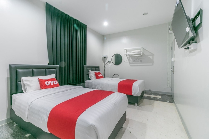 Imagen de la habitación del Hotel Oyo 818 Suksomboon Residence. Foto 11
