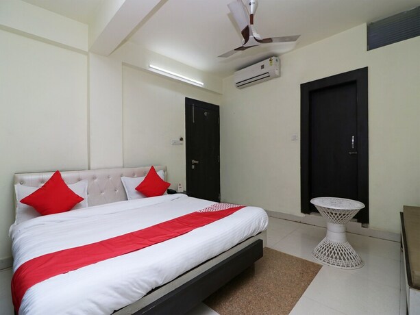 Imagen de la habitación del Hotel Oyo 8219 Manan. Foto 26