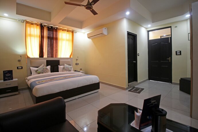 Imagen de la habitación del Hotel Oyo 8232 Krb Paradise. Foto 2