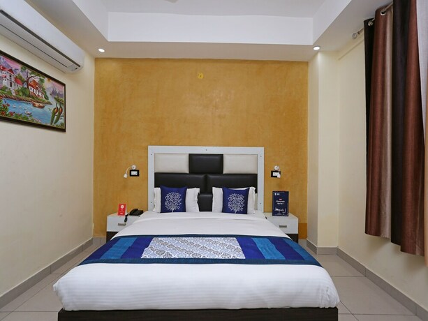 Imagen de la habitación del Hotel Oyo 8232 Krb Paradise. Foto 6