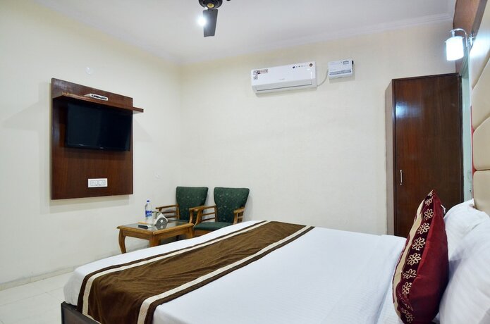 Imagen general del Hotel Oyo 8278 Supremo. Foto 15