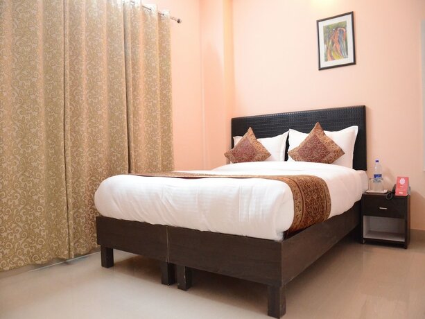 Imagen de la habitación del Hotel Oyo 8448 Shyamal. Foto 29
