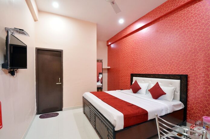 Imagen de la habitación del Hotel Oyo 8452 New Arya 2. Foto 8