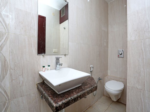 Imagen de la habitación del Hotel Oyo 8568 Kishan Villas. Foto 15