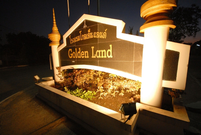 Imagen de los exteriores del Hotel Oyo 859 Golden Land. Foto 12
