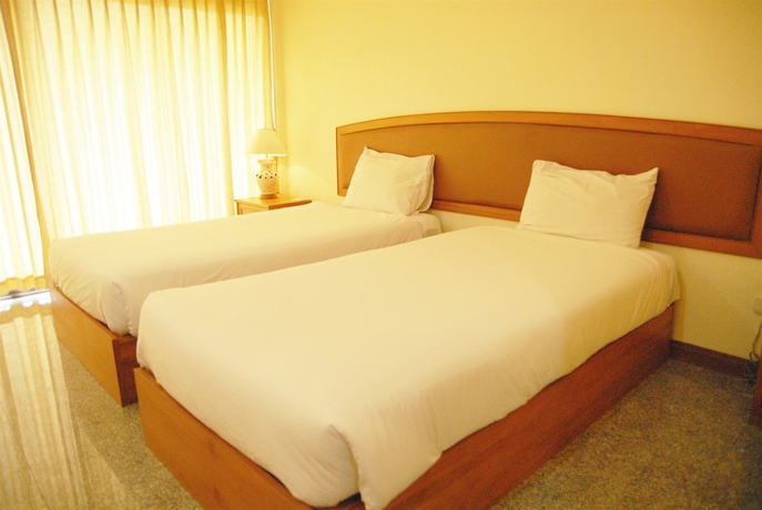 Imagen de la habitación del Hotel Oyo 859 Golden Land. Foto 4