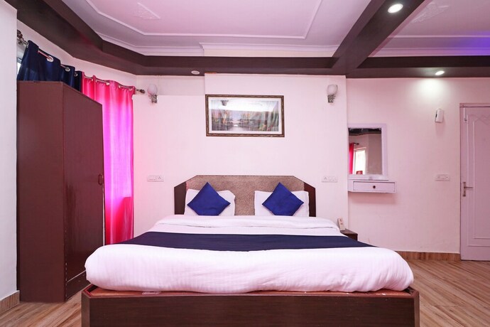 Imagen de la habitación del Hotel Oyo 8637 Shivam. Foto 15