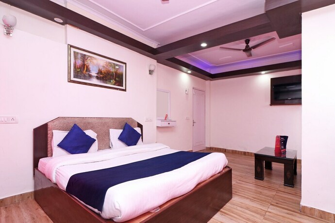 Imagen de la habitación del Hotel Oyo 8637 Shivam. Foto 23