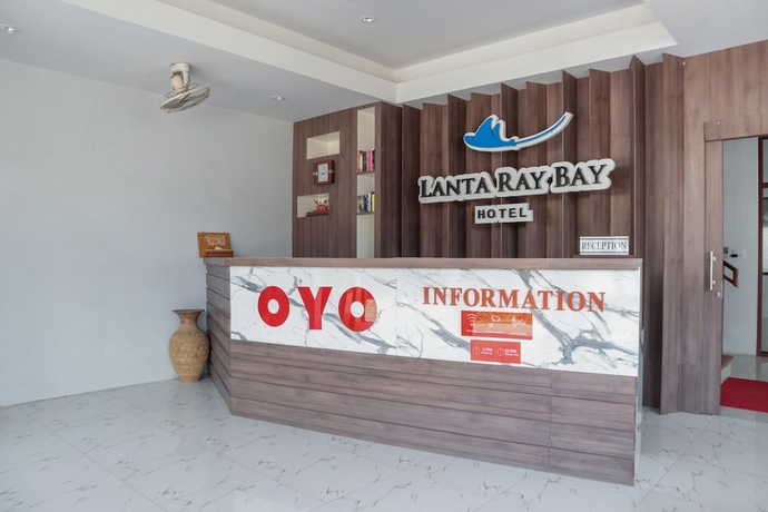 Imagen de los interiores del Hotel Oyo 866 Lanta Ray Bay. Foto 17