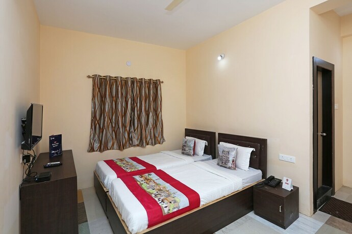 Imagen de la habitación del Hotel Oyo 8858 The Corpz Inn. Foto 10