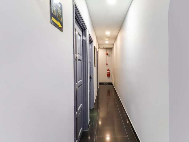 Imagen de los interiores del Hotel Oyo 89381 Moonnight. Foto 16
