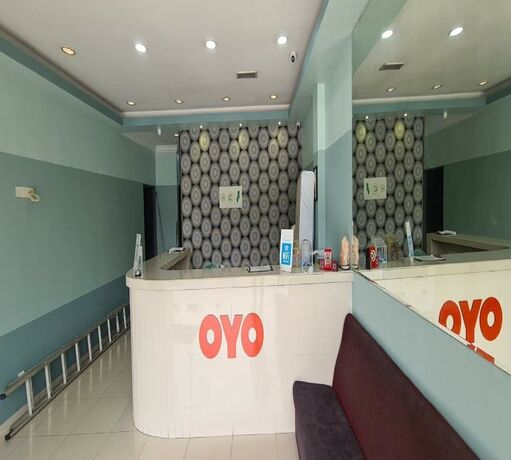 Imagen de los interiores del Hotel Oyo 89407 Ezi. Foto 36