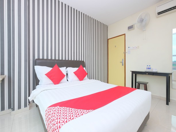 Imagen de la habitación del Hotel Oyo 89493 Q Mentakab. Foto 10
