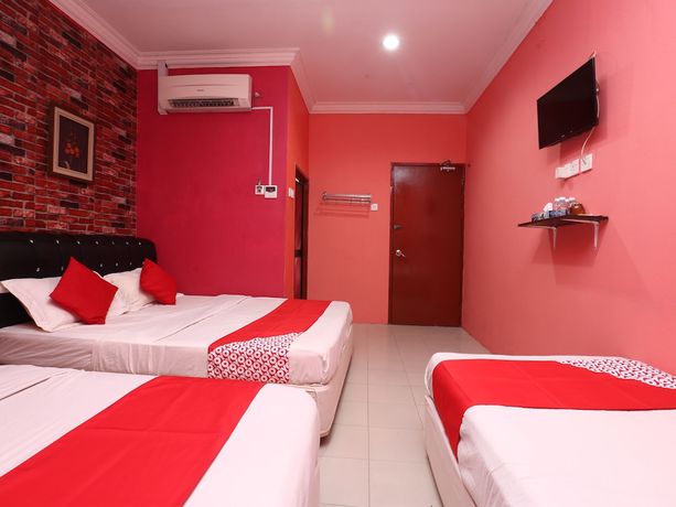 Imagen de la habitación del Hotel Oyo 89498 Sri Seroja Inn Budget. Foto 14