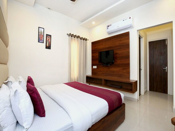 Imagen de la habitación del Hotel Oyo 8954 Joy. Foto 29