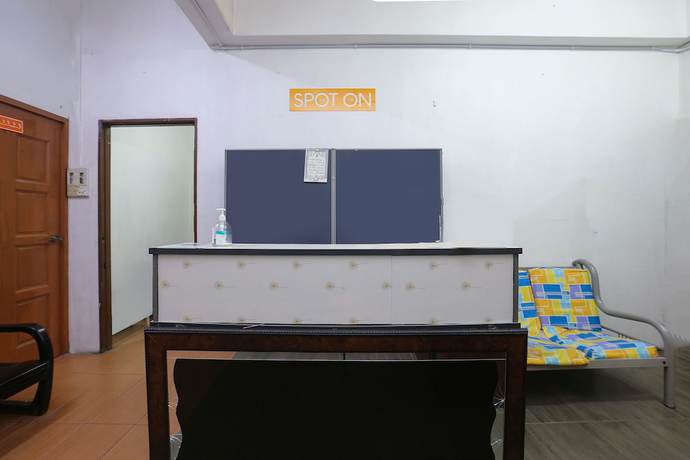 Imagen de los interiores del Hotel Oyo 89755 Dandd Budget Inn. Foto 20