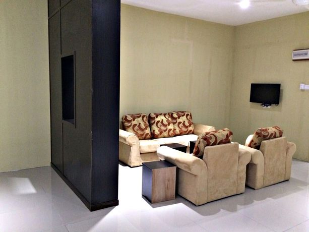 Imagen de los interiores del Hotel Oyo 89780 Lodge 37. Foto 14