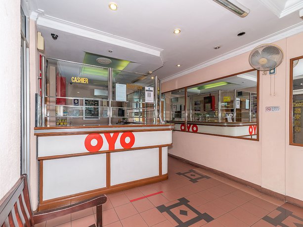Imagen de los interiores del Hotel Oyo 89864 Holiday Park. Foto 17