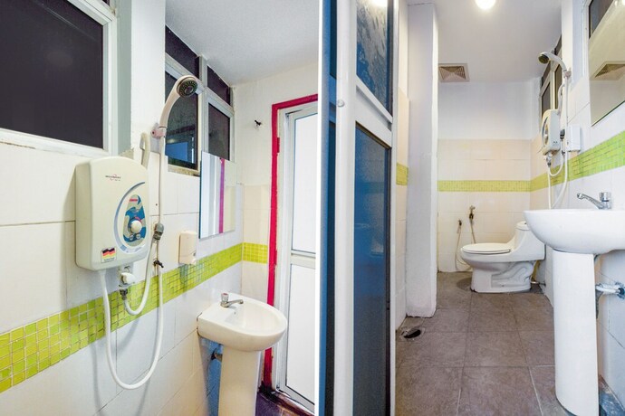 Imagen de la habitación del Hotel Oyo 89894 1st Inn Klang Sentral. Foto 6