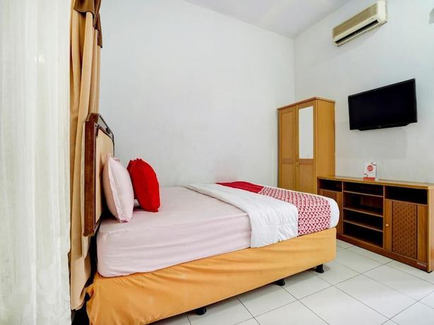 Imagen de la habitación del Hotel Oyo 90118 Diamond Syariah. Foto 9