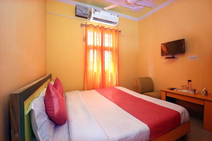 Imagen de la habitación del Hotel Oyo 9038 Comfort. Foto 18