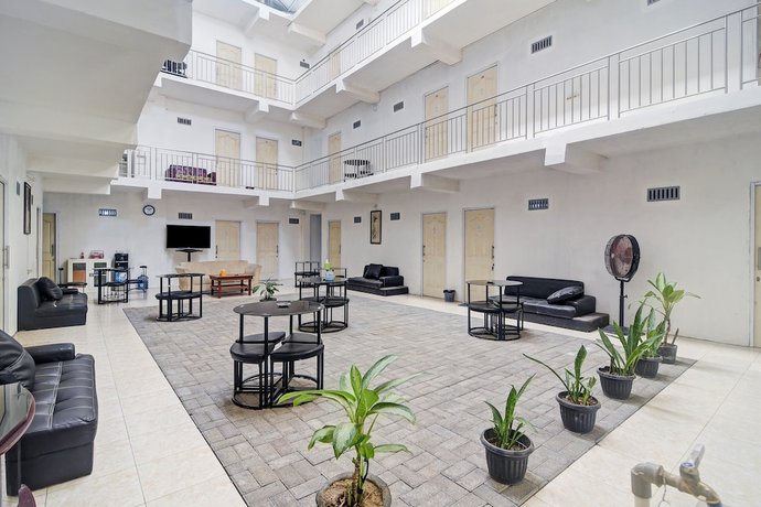 Imagen de los interiores del Hotel Oyo 90499 Fortune. Foto 12
