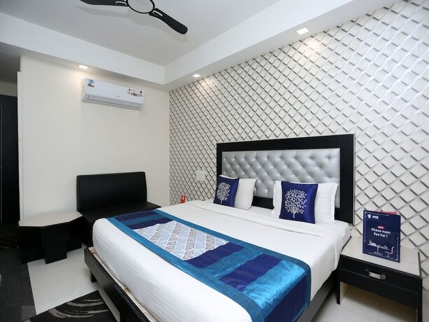 Imagen general del Hotel Oyo 9050 Saya. Foto 12