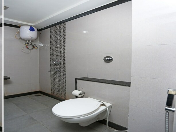 Imagen de la habitación del Hotel Oyo 9050 Saya. Foto 23