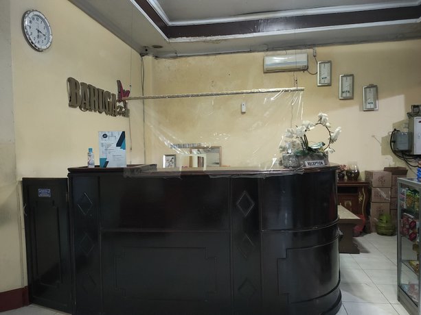 Imagen de los interiores del Hotel Oyo 90529 Baruga Makassar. Foto 9