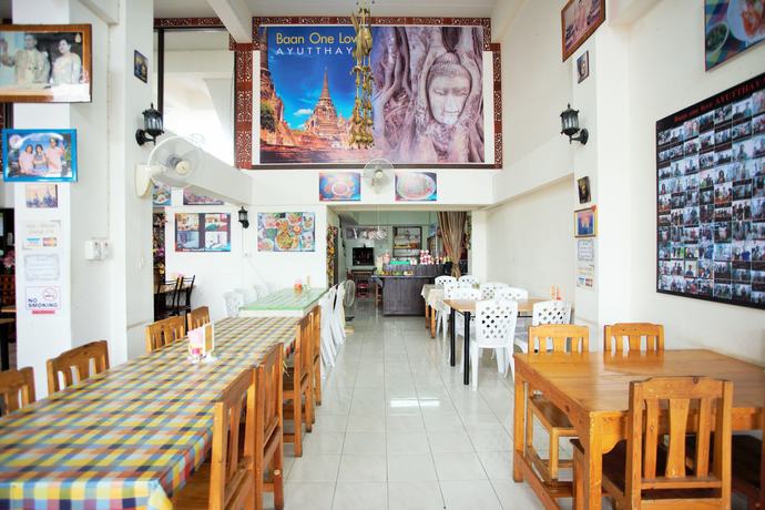 Imagen de la habitación del Hotel Oyo 906 Bann One Love. Foto 11