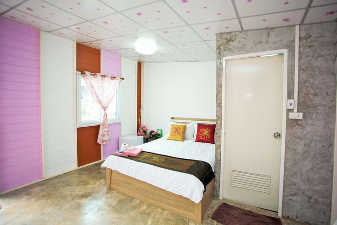 Imagen de la habitación del Hotel Oyo 906 Bann One Love. Foto 13