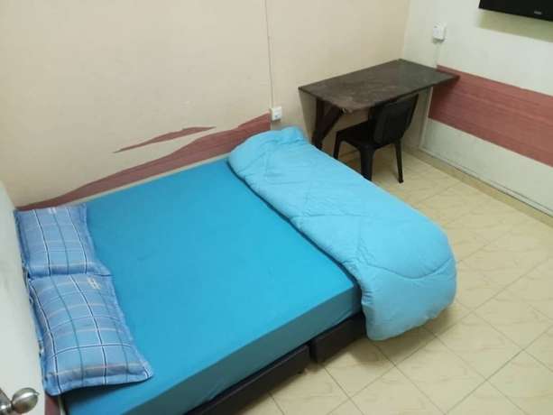 Imagen de la habitación del Hotel Oyo 90702 Empire Inn 1. Foto 8