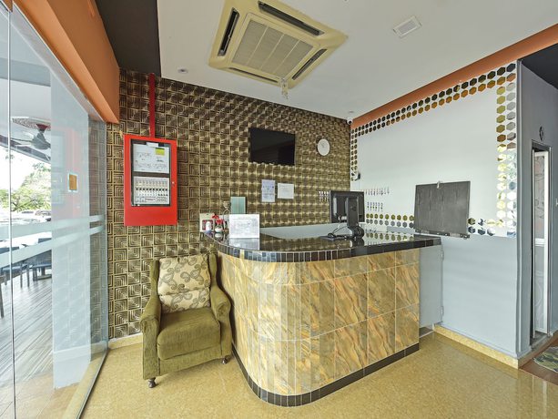 Imagen de los interiores del Hotel Oyo 90703 Rim Global. Foto 17